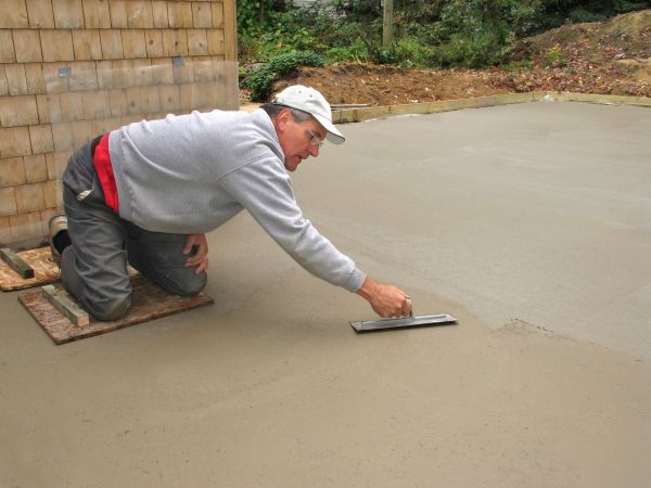 Flat Concrete Installation in Johnstown